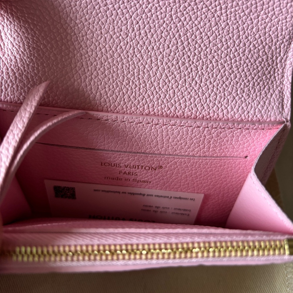 ❌SOLD❌ Vuitton Empreinte Leather Rosalie Cotton Candy Pink Wallet - Picture 4 of 4
